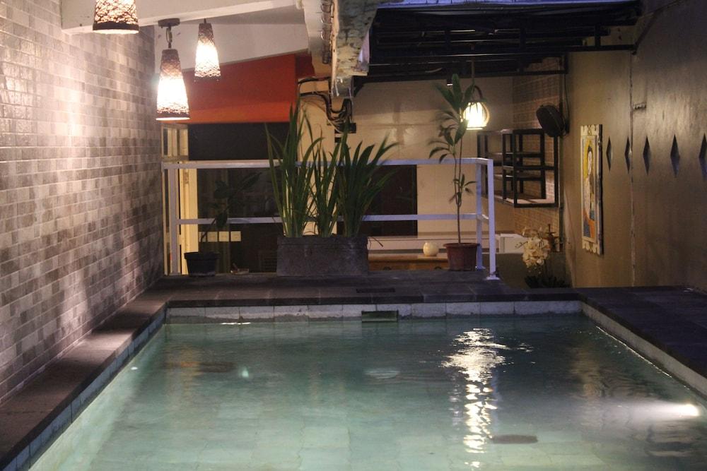 Mahatma Residence Dempassar Exterior foto